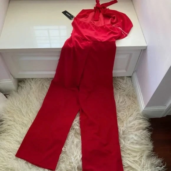 bebe Halter Neck Jumpsuit - Picture 9 of 14